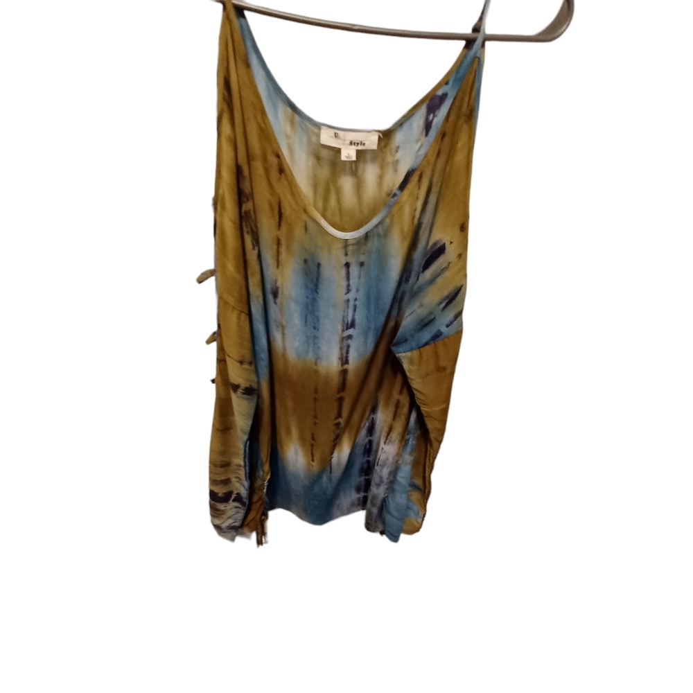 U style tie dye sleeve cut out blouse size large